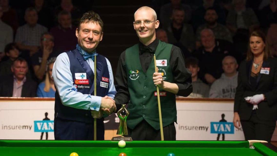 相比之下 相比之下