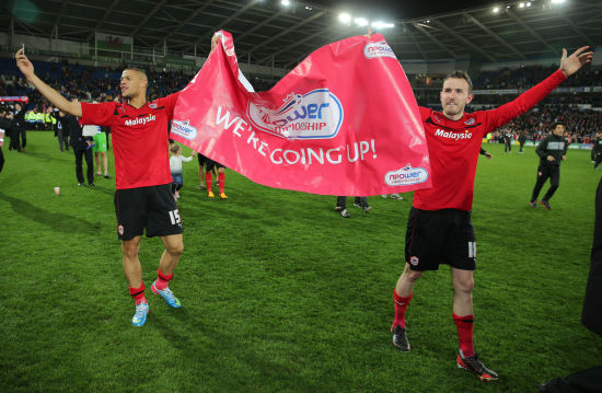 手同场竞技 手同场竞技